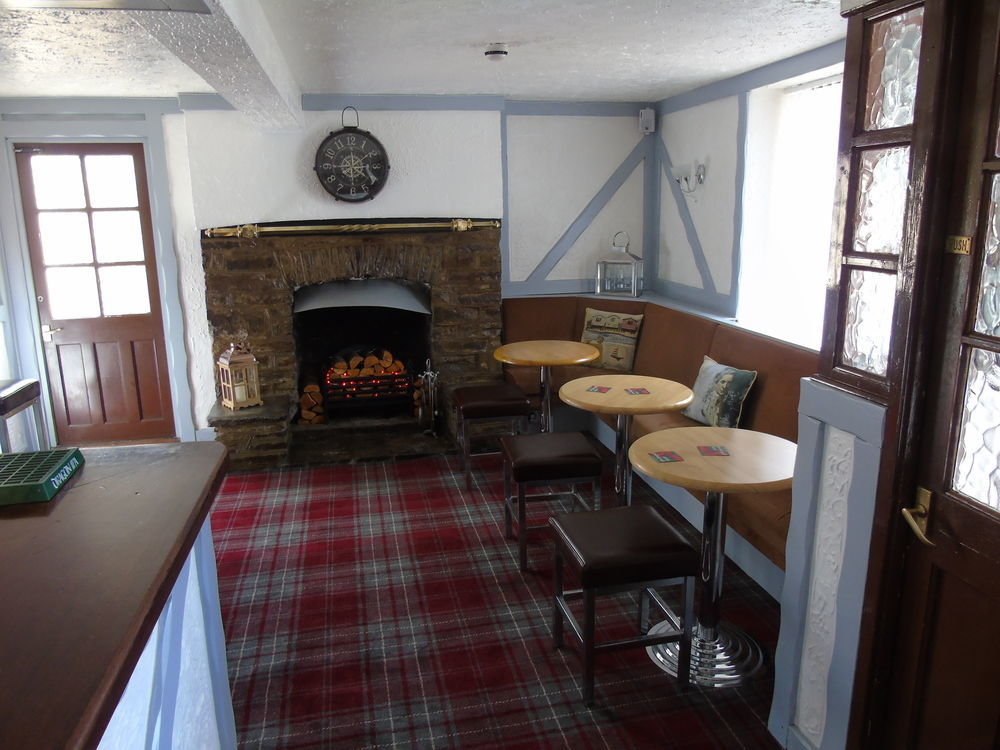The Pembrey Country Inn Exterior foto